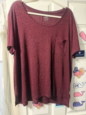 Old Navy boyfriend Women's Marled Pocket Tee - Wine